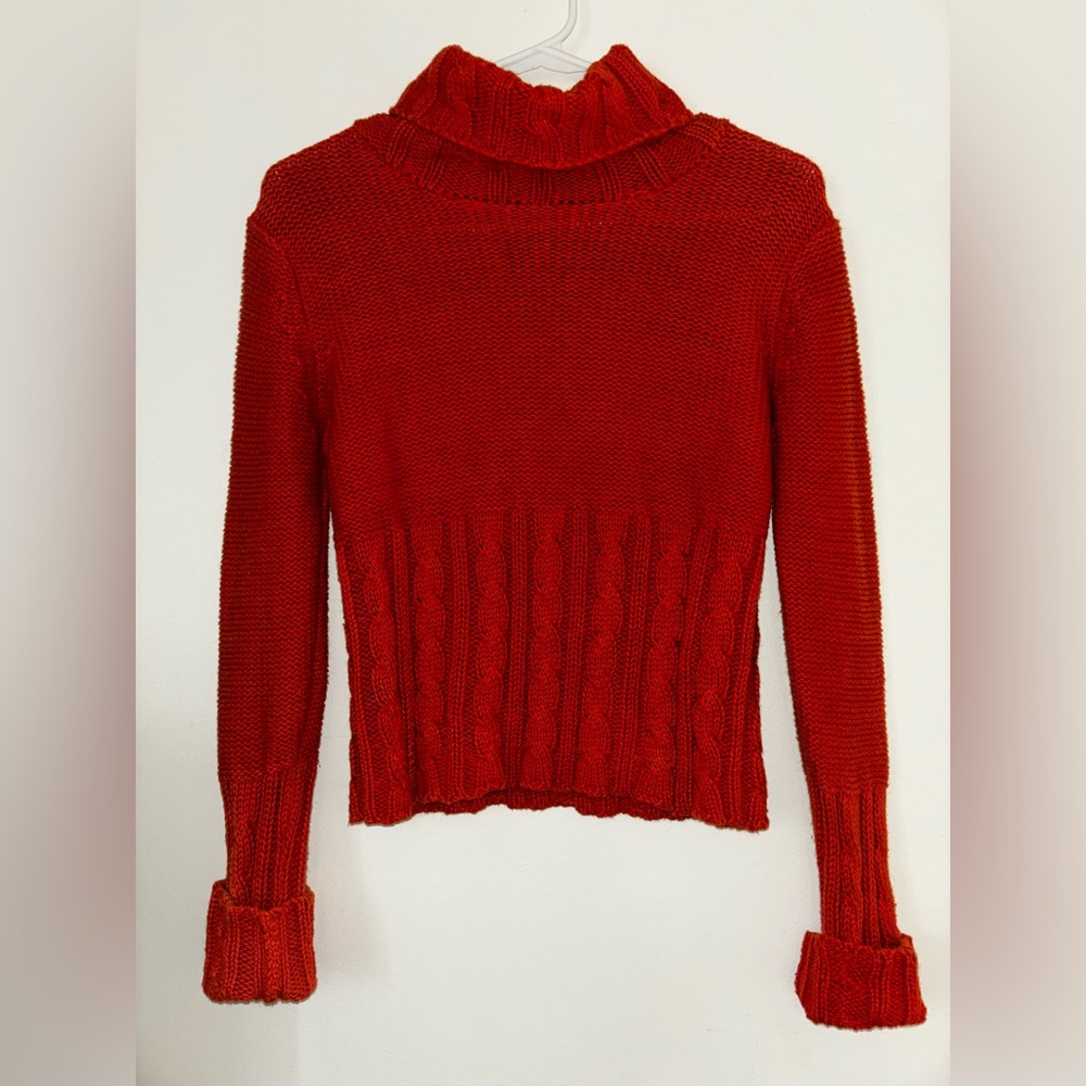 Airport Turtleneck Sweater